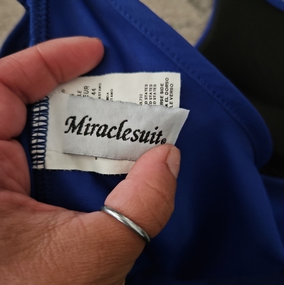 Miraclesuit Womens Blue Must Have Escape One Piece Tummy Control Bathing Suit 14 - Picture 11 of 14